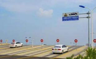 坡道起步该如何稳住离合器